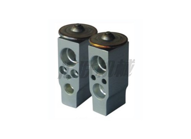 L-2017 神钢膨胀阀