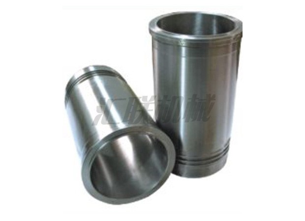 L-0260 KOMATSU S6D105