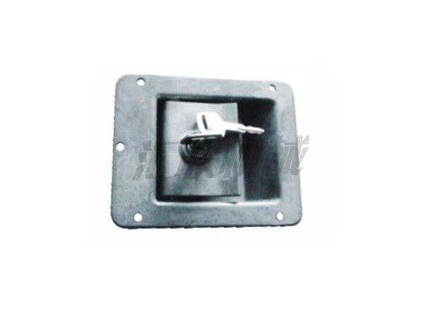 L-1843 R新款液压泵门锁